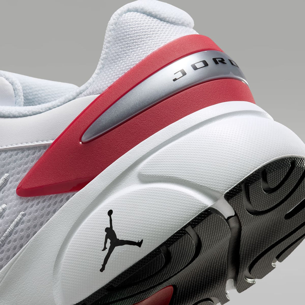 Jordan Trunner Flow Men's Shoes - White/Gym Red/Metallic Silver/Black - Image 8