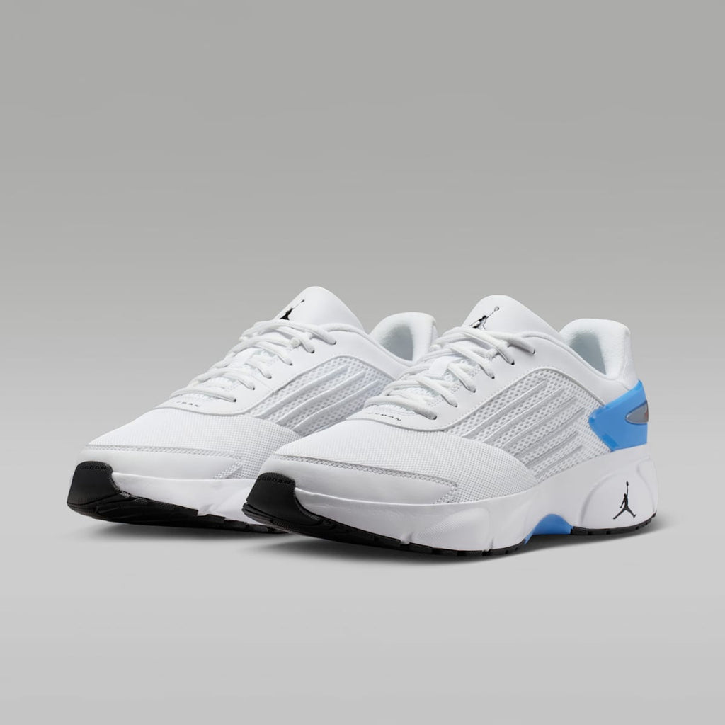 Jordan Trunner Flow Men's Shoes - White/University Blue/Metallic Silver/Black - Image 5