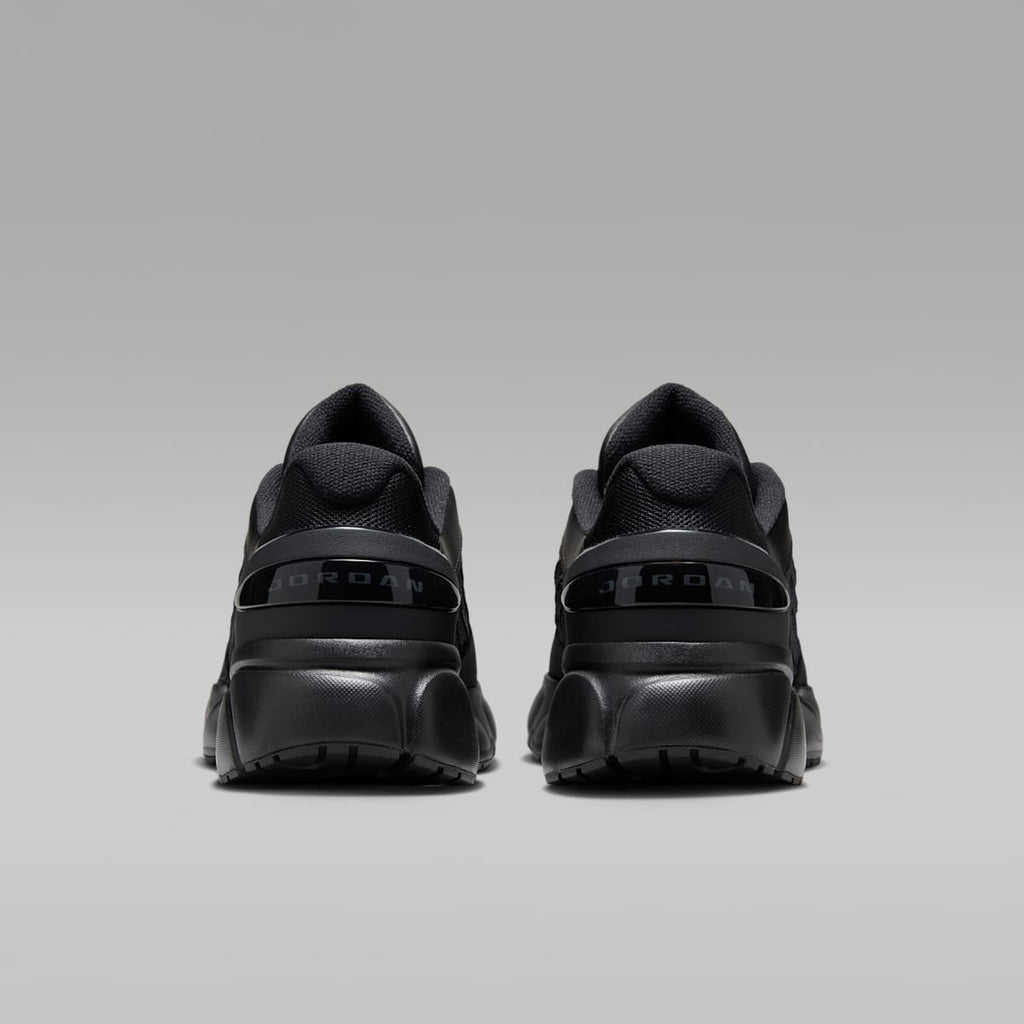 Jordan Trunner Flow Men's Shoes - Black/Dark Smoke Grey - Image 6