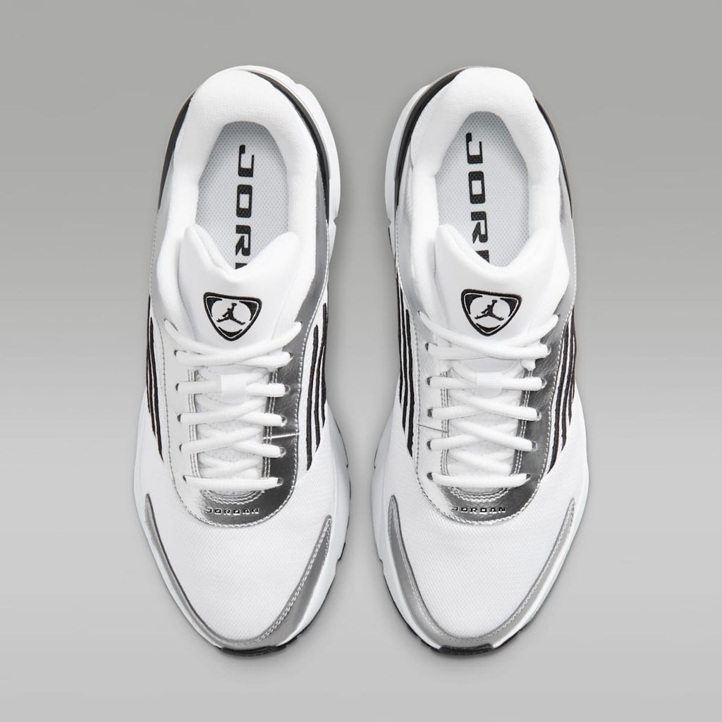 Jordan Trunner Flow Men's Shoes - White/Black/Metallic Silver/White - Image 4