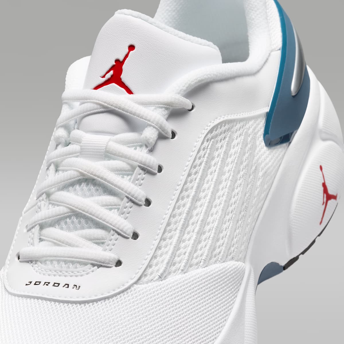 Jordan Trunner Flow Men's Shoes - White/True Blue/Black/Fire Red - Image 7