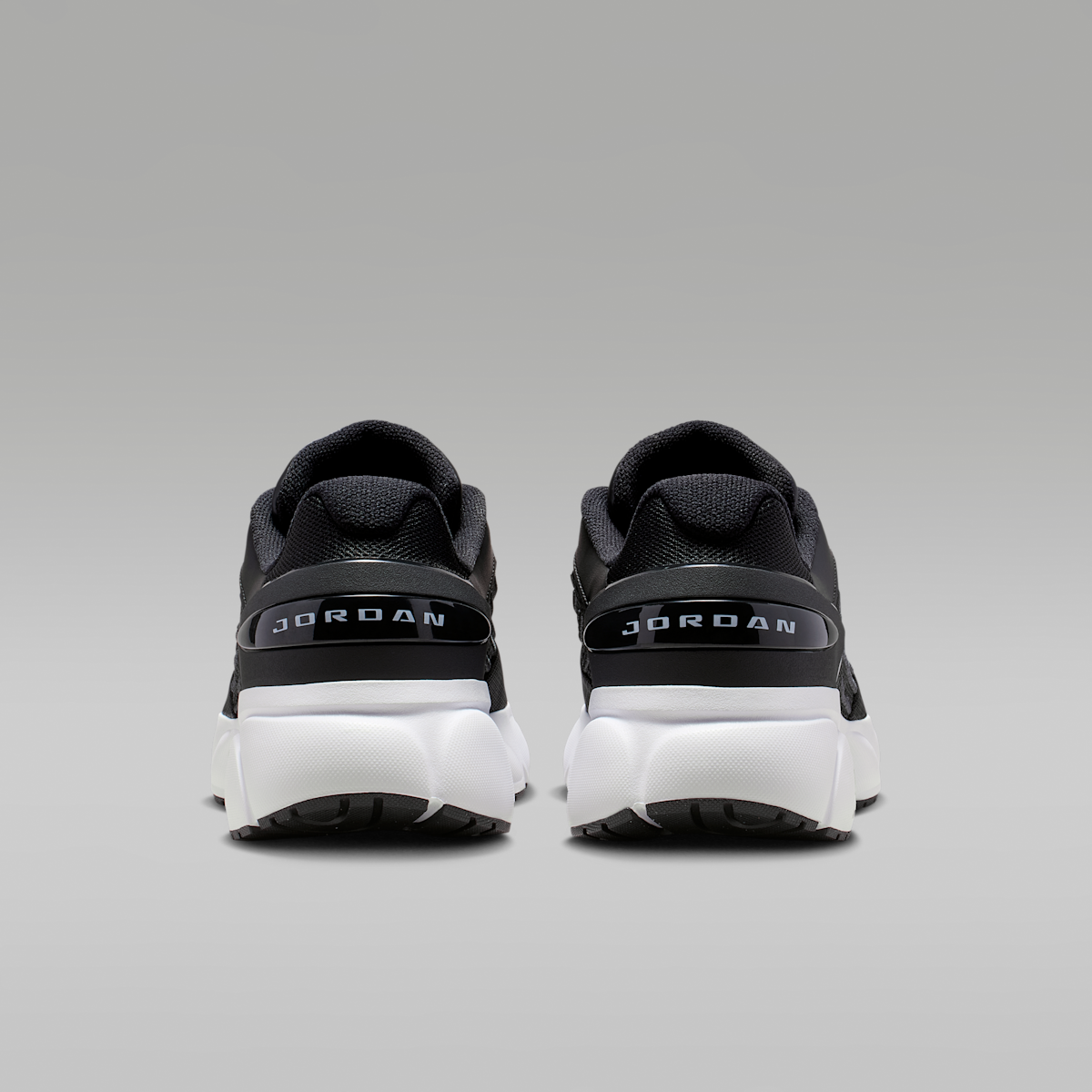 Women's Jordan Trunner Flow Men's Shoes - Black/Anthracite/White