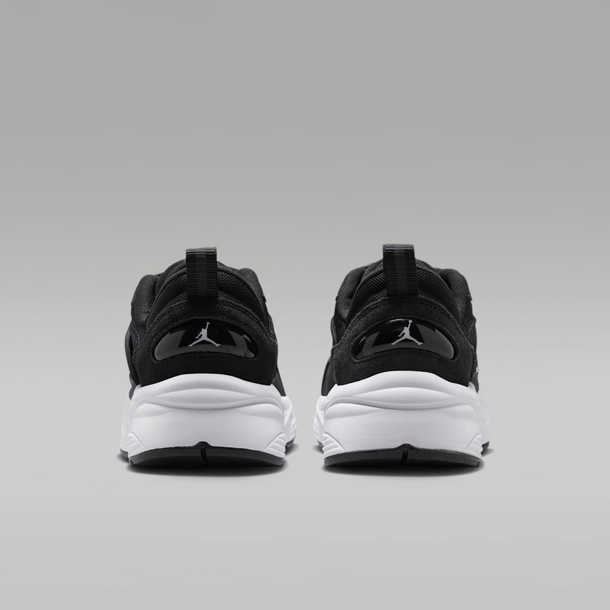 Jordan Trunner O/S Men's Shoes - Black/White - Image 6