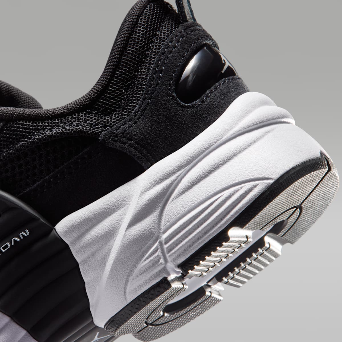 Jordan Trunner O/S Big Kids' Shoes - Black/White - Image 8