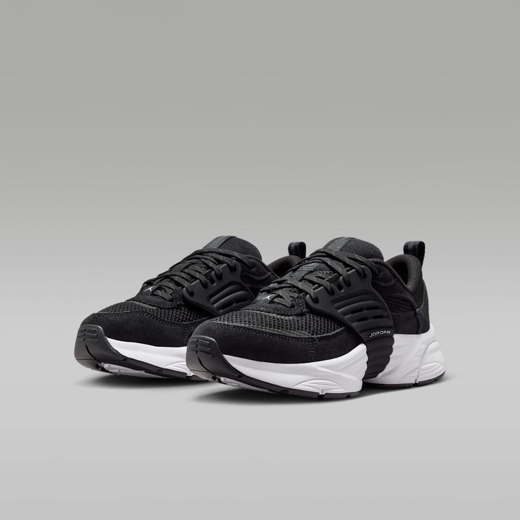 Jordan Trunner O/S Big Kids' Shoes - Black/White - Image 5