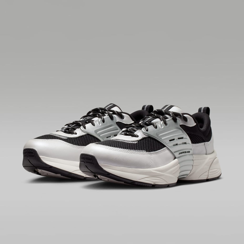 Jordan Trunner O/S Men's Shoes - Photon Dust/Black/Sail/White - Image 5