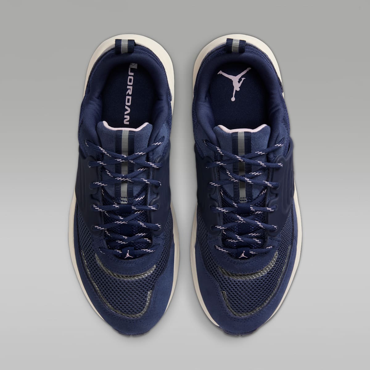 Jordan Trunner O/S Men's Shoes - Midnight Navy/Thunder Blue/Light Orewood Brown/Pink Foam - Image 4
