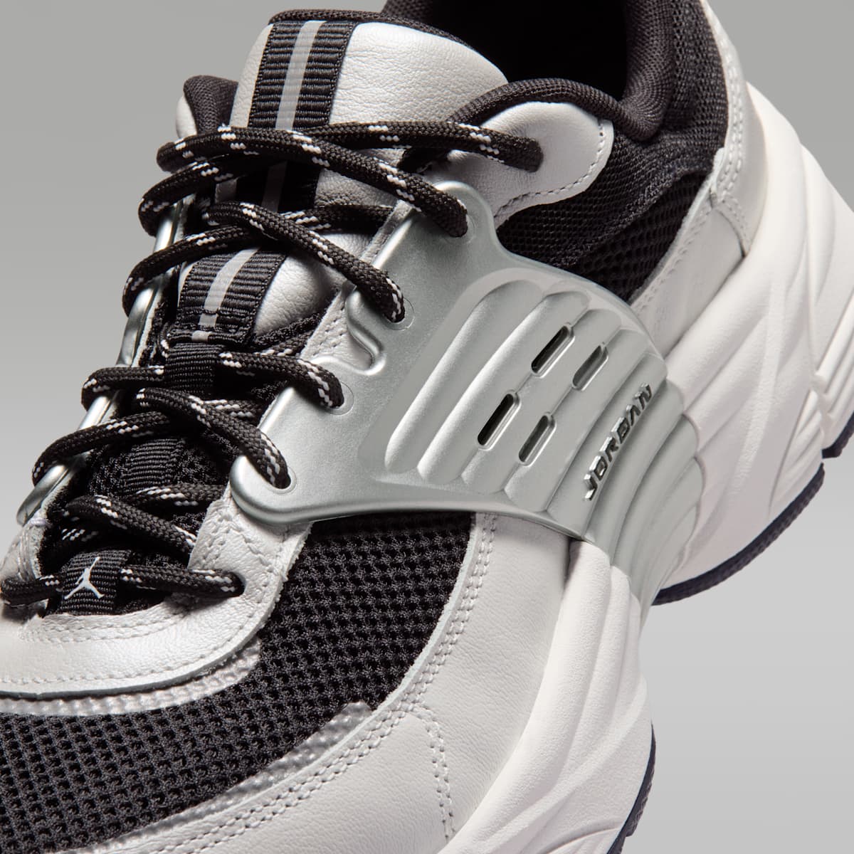 Jordan Trunner O/S Men's Shoes - Photon Dust/Black/Sail/White - Image 7