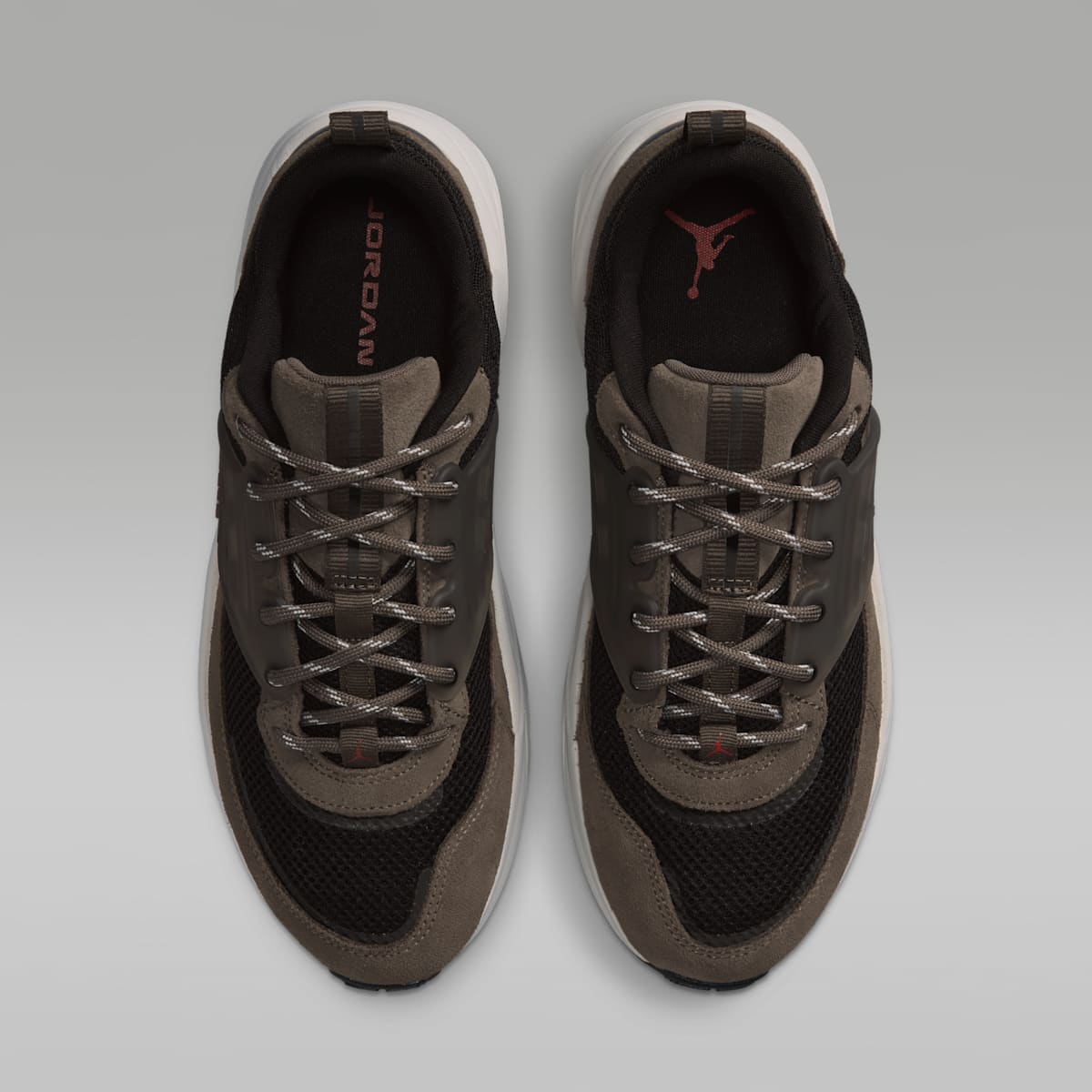 Jordan Trunner O/S Men's Shoes - Palomino/Black/Phantom/University Red - Image 4