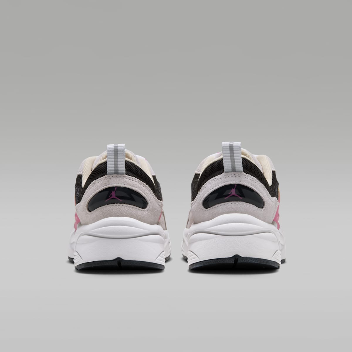 Jordan Trunner O/S Men's Shoes - Off White/Anthracite/Fire Pink - Image 4