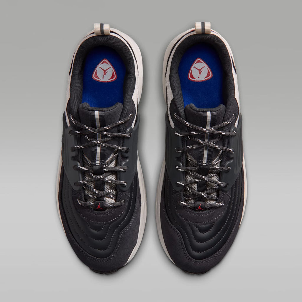 Jordan Trunner O/S SE Men's Shoes - Off Noir/Phantom/Old Royal/University Red - Image 4