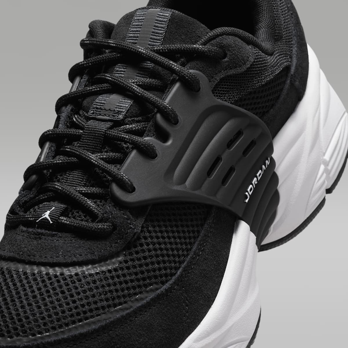 Jordan Trunner O/S Men's Shoes - Black/White - Image 7