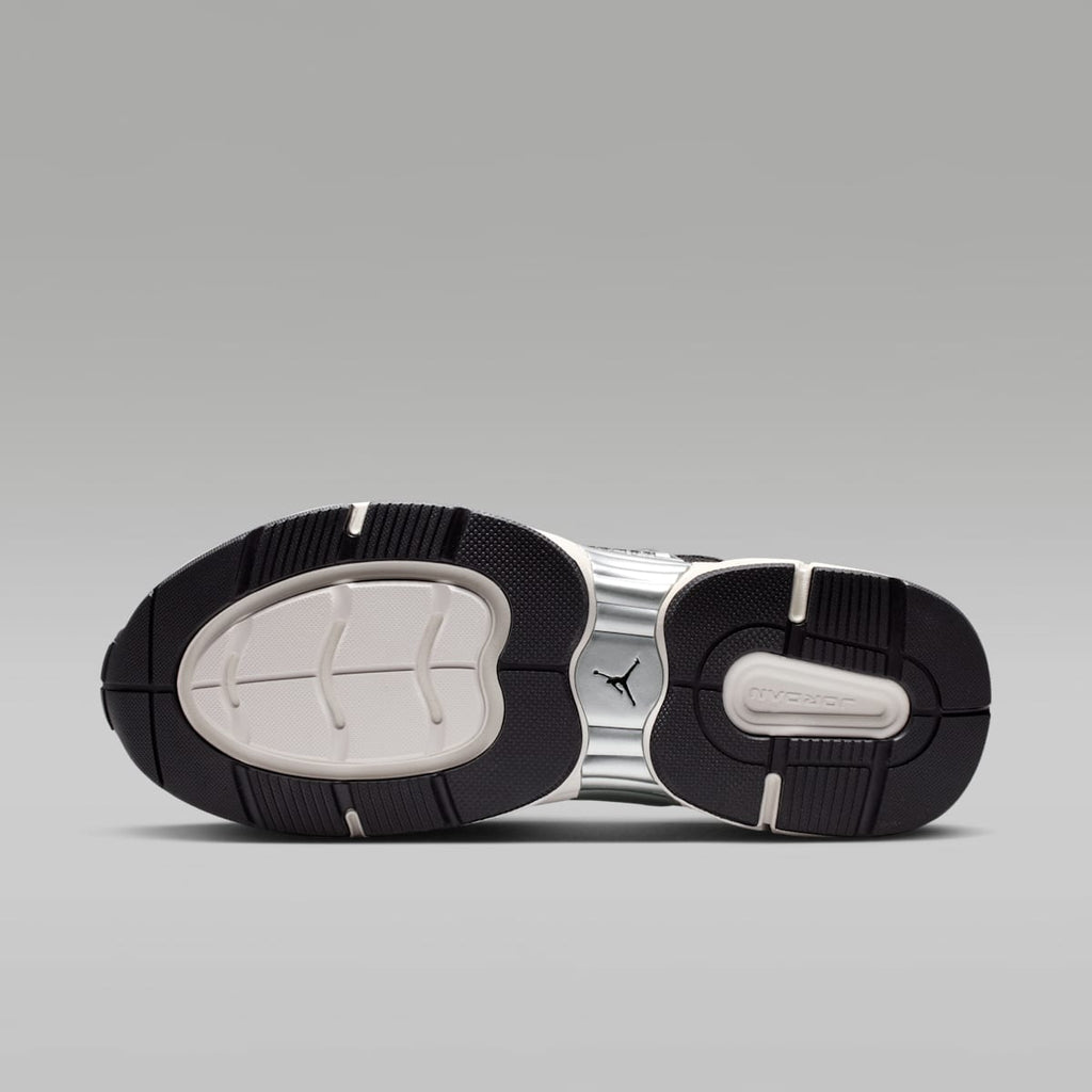 Jordan Trunner O/S Men's Shoes - Photon Dust/Black/Sail/White - Image 2