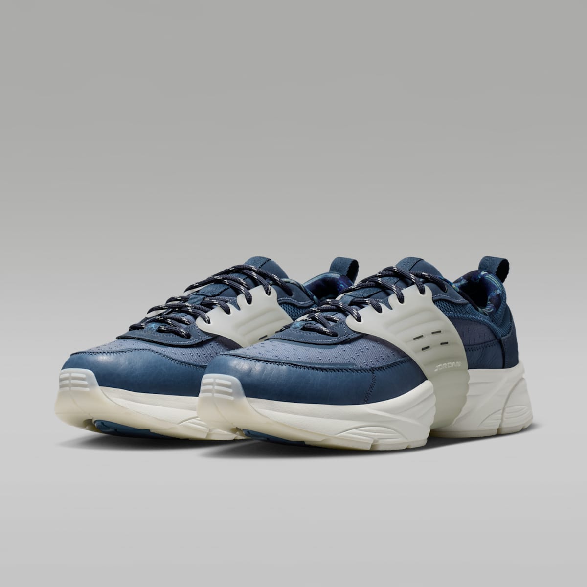 Jordan Trunner O/S Men's Shoes - Diffused Blue/Sail/White/Pale Ivory - Image 5