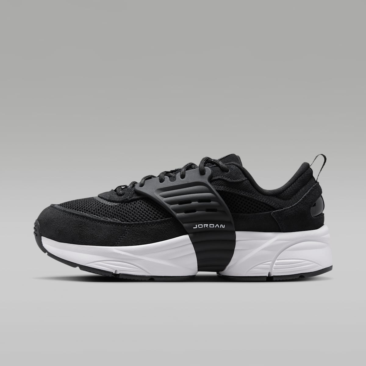 Jordan Trunner O/S Men's Shoes - Black/White - Image 1
