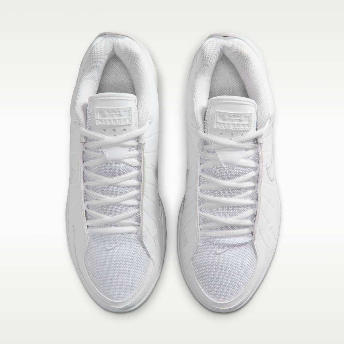 LeBron Witness 9 Basketball Shoes - White/Black/White - Image 4