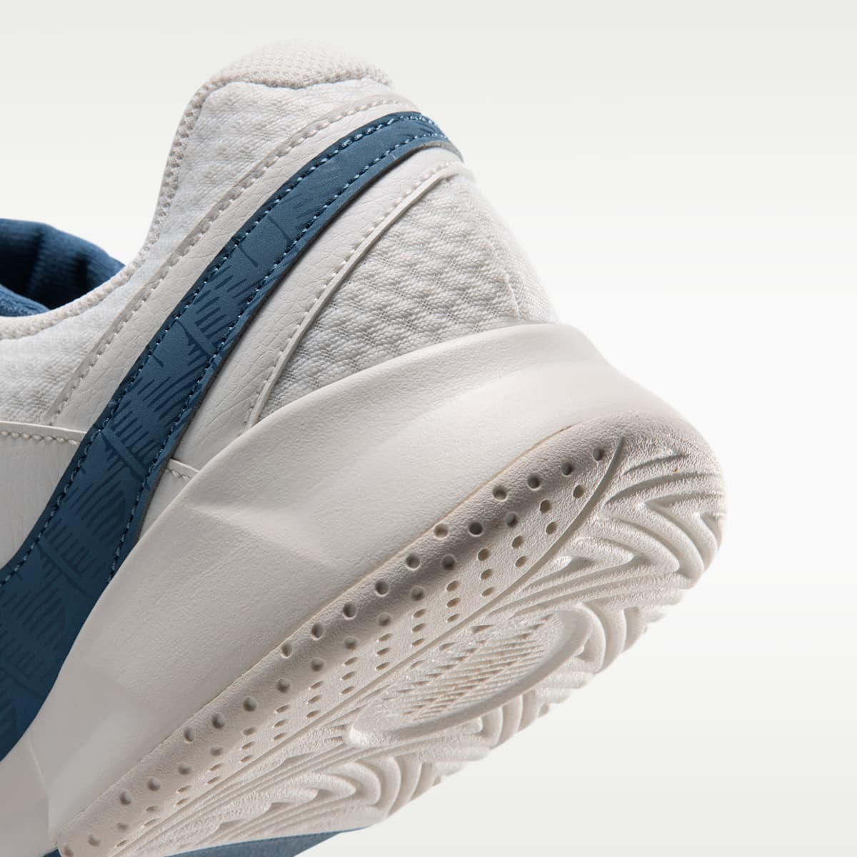 NikeCourt Lite 4 Men's Tennis Shoes - Sail/New Slate/Smokey Blue - Image 8