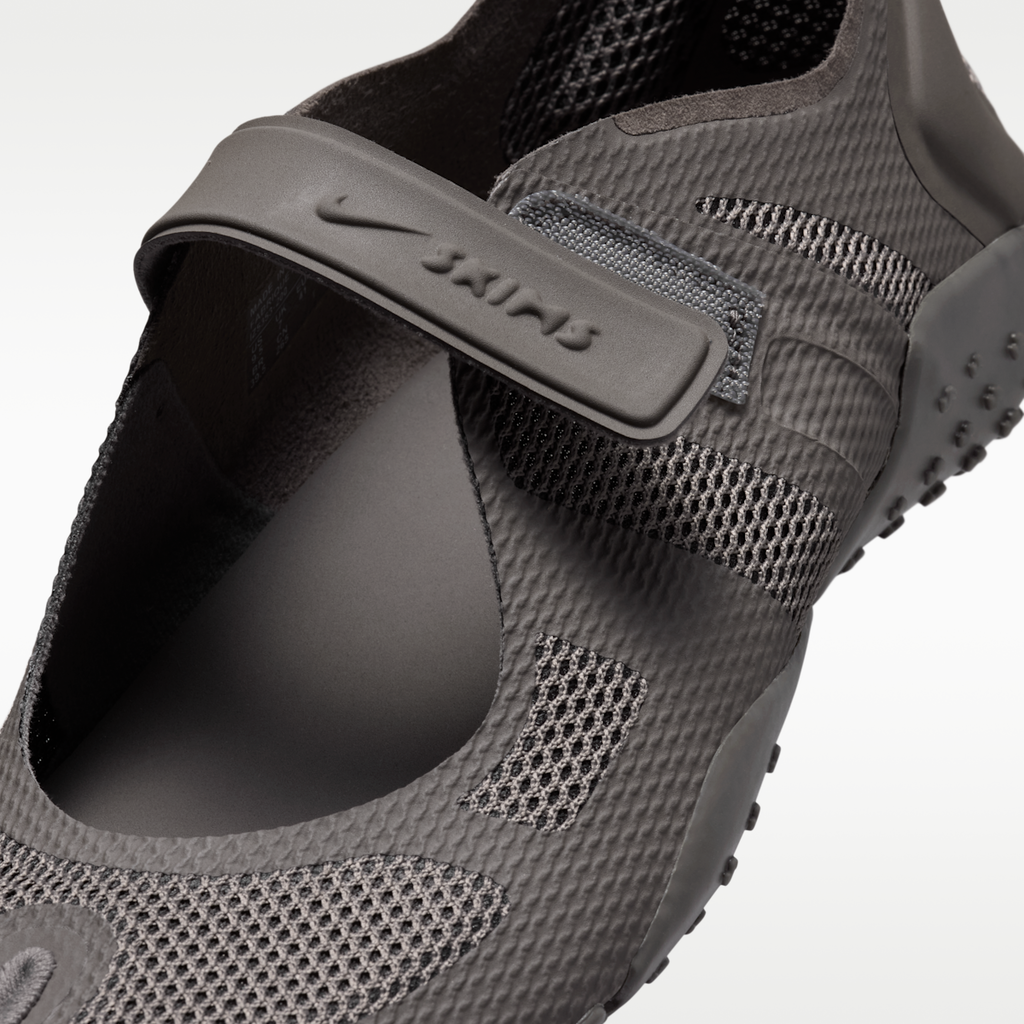 NikeSKIMS Rift Mesh Women's Shoes - Cave Stone/Medium Ash/Cave Stone