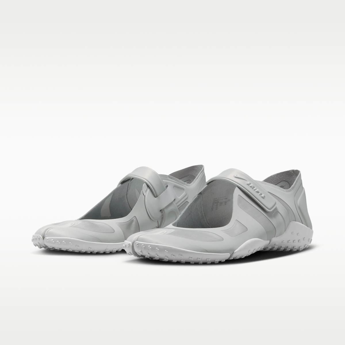 NikeSKIMS Rift Satin Women's Shoes - Night Silver/Base Grey/Medium Silver/Night Silver