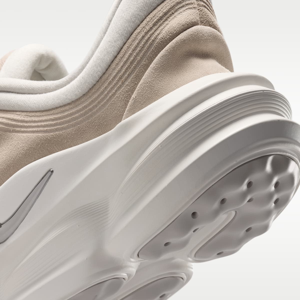 Nike 24.7 Men's Shoes - Cream II/Phantom/Sail/Light Orewood Brown - Image 8