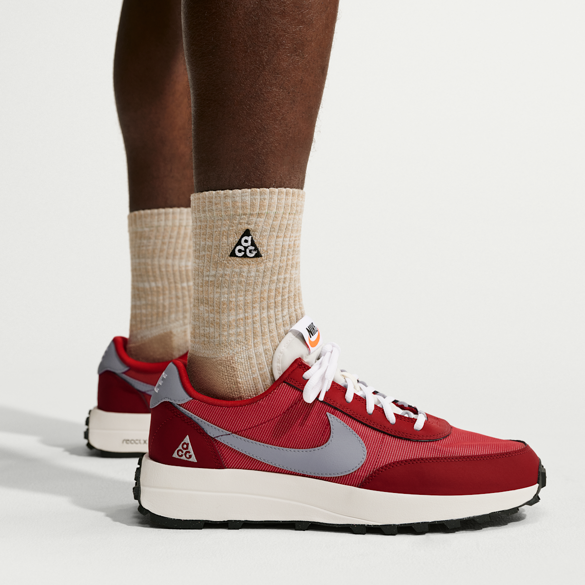 Women's ACG LDV Men's Shoes - Varsity Red/Sail/White/Wolf Grey