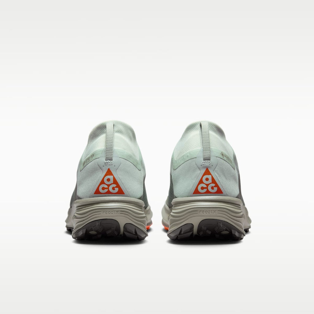 ACG Pegasus Trail GORE-TEX Men's Waterproof Trail Running Shoes - Light Silver/Light Army/Safety Orange/Light Silver - Image 7