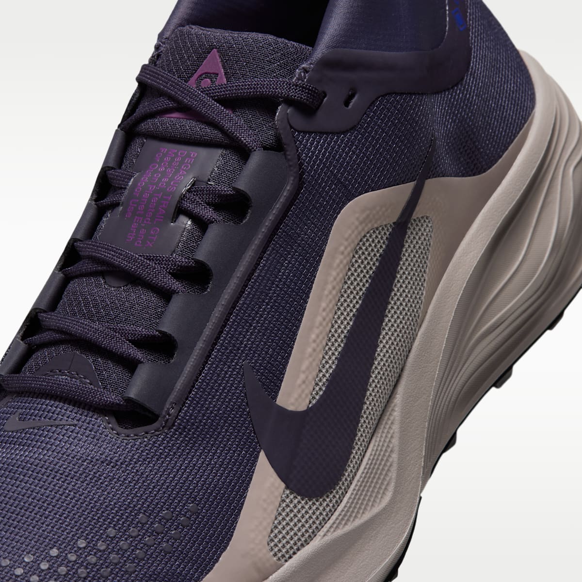 ACG Pegasus Trail GORE-TEX Men's Waterproof Trail Running Shoes - Gridiron/Cream II/Racer Blue/Gridiron - Image 7