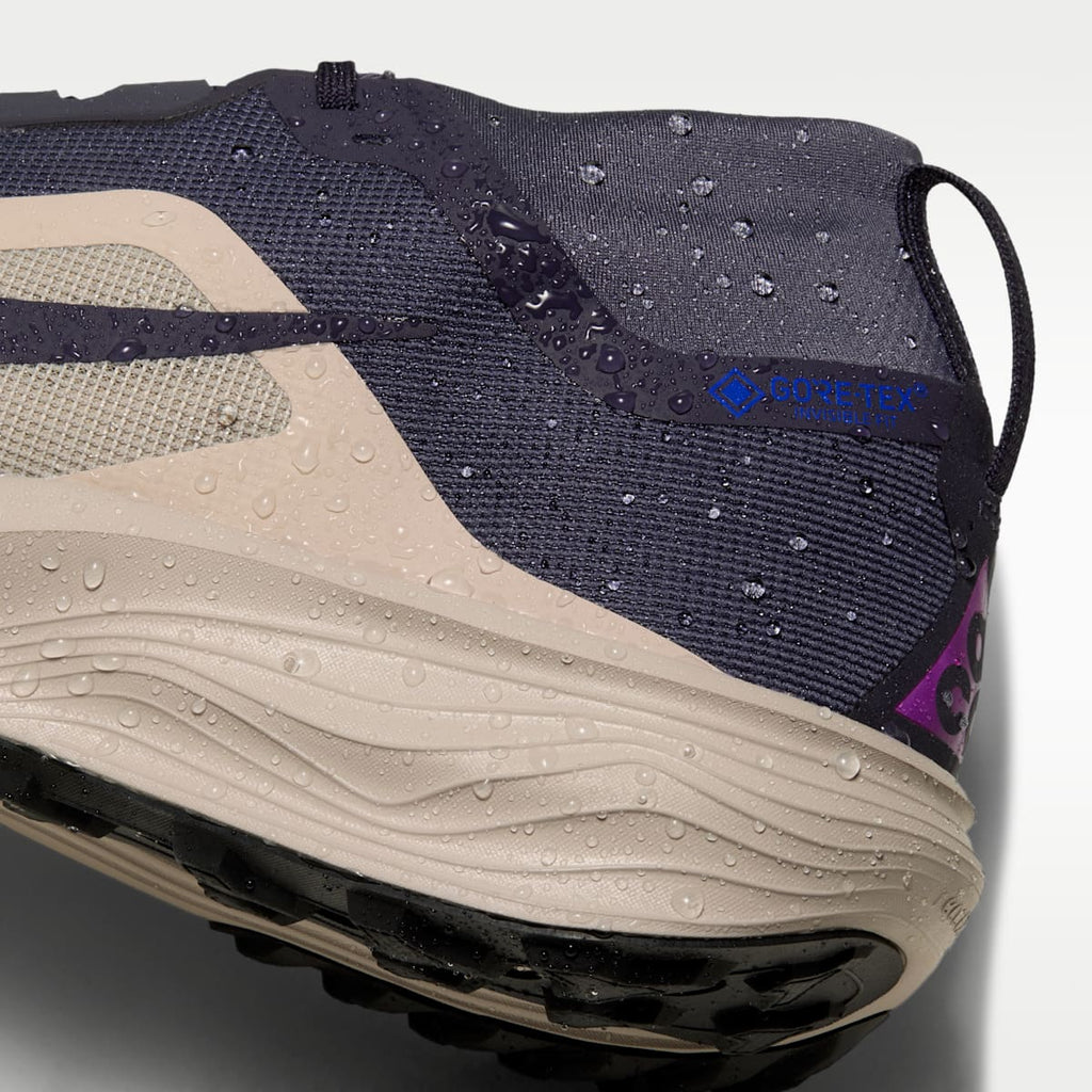 ACG Pegasus Trail GORE-TEX Men's Waterproof Trail Running Shoes - Gridiron/Cream II/Racer Blue/Gridiron - Image 9