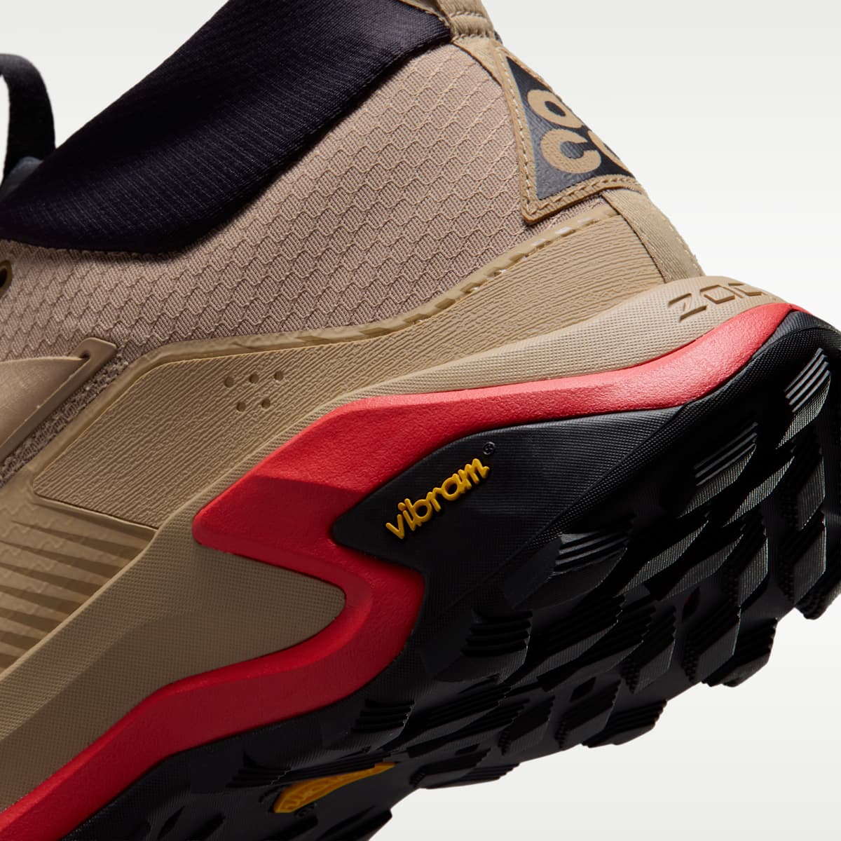 ACG Zegama Hike Men's Hiking Shoes - British Khaki/Linen/Light Crimson/British Khaki - Image 8