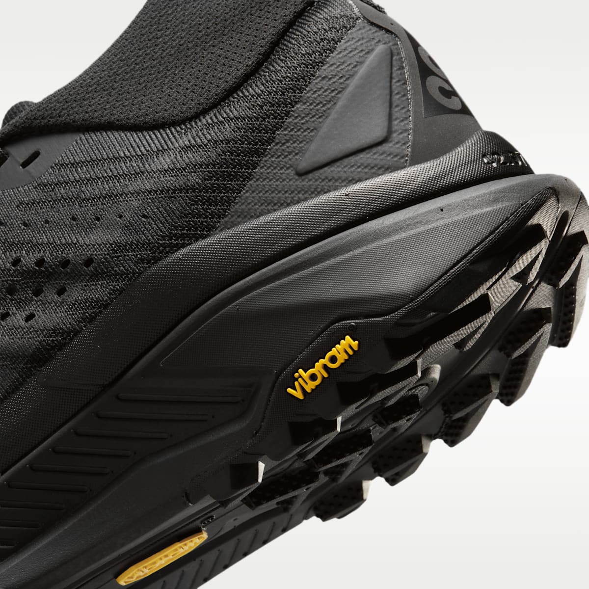 ACG Zegama Trail Men's Trail Running Shoes - Black/Anthracite - Image 8