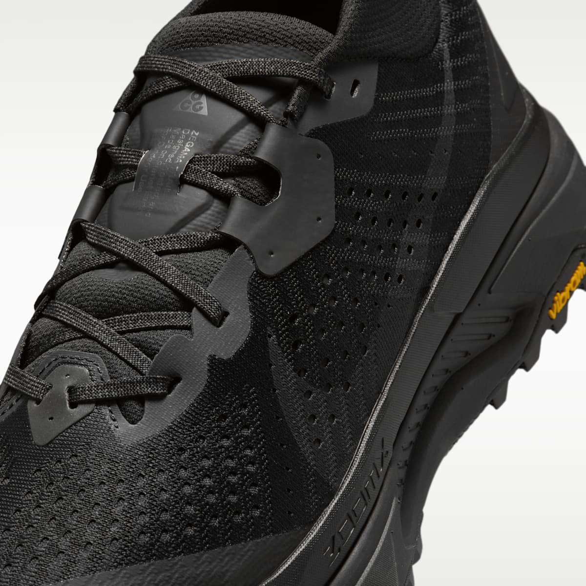 ACG Zegama Trail Men's Trail Running Shoes - Black/Anthracite - Image 7