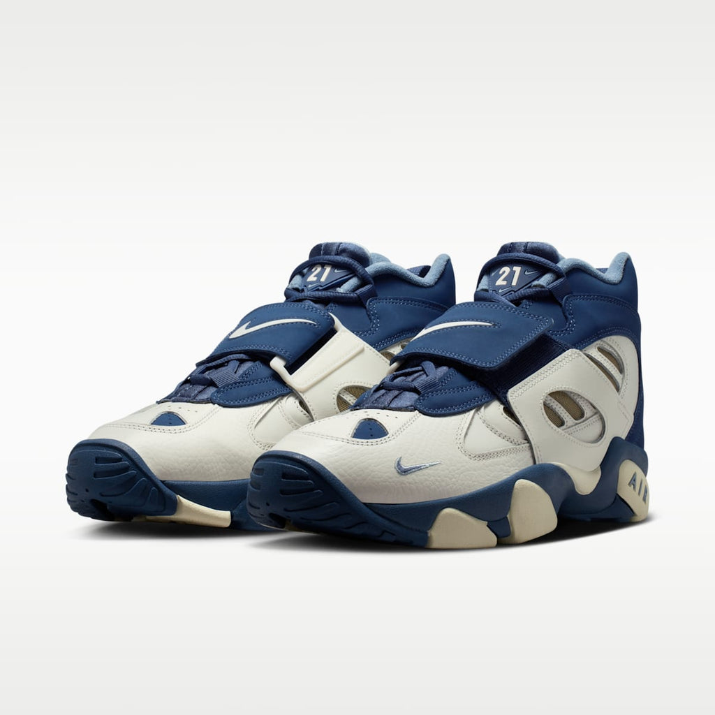 Nike Air Diamond Turf 2 Men's Shoes - Sail/Blue Grey/Metallic Gold/Mystic Navy - Image 5