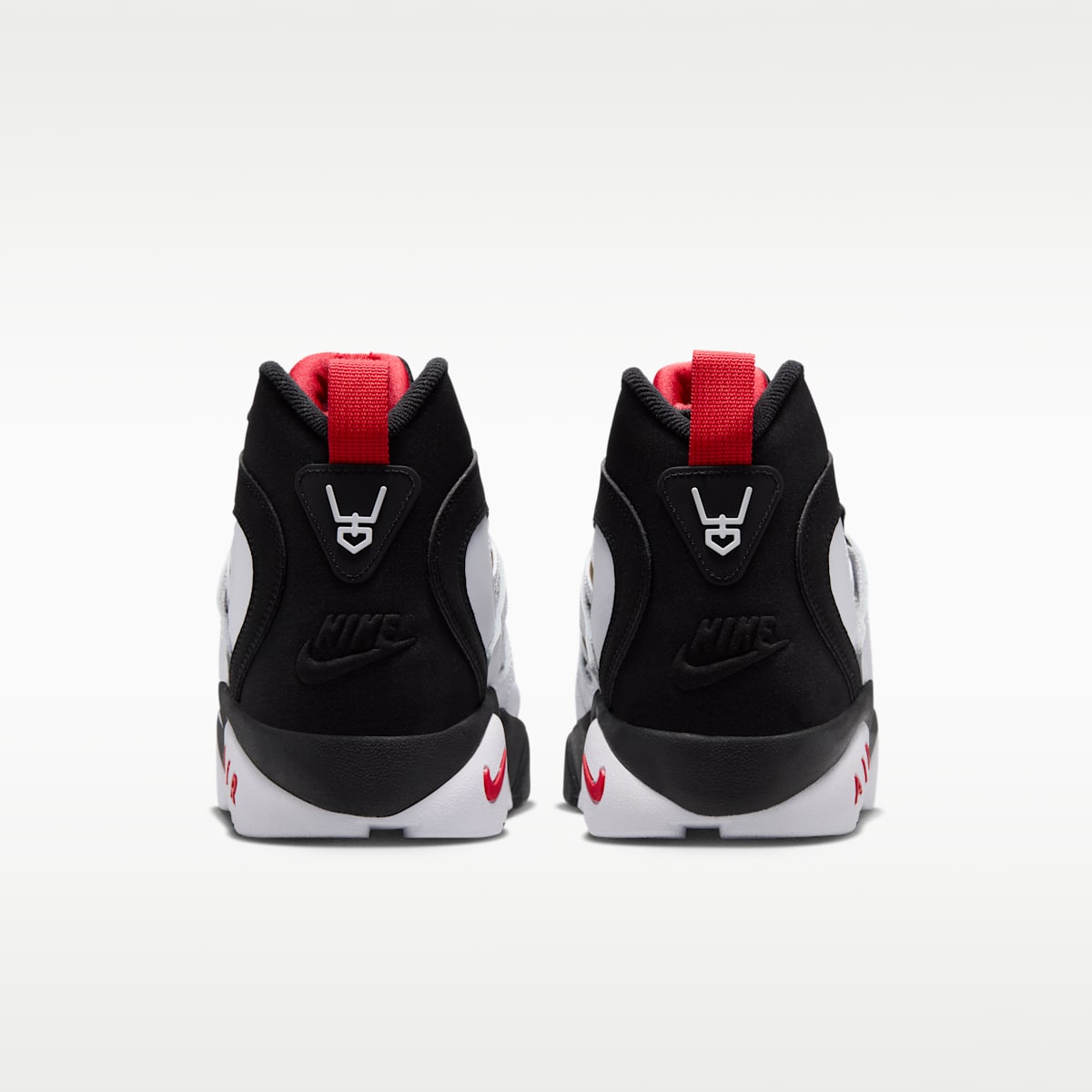 Nike Air Diamond Turf 2 Men's Shoes - Black/Fire Red/Metallic Gold/White - Image 6