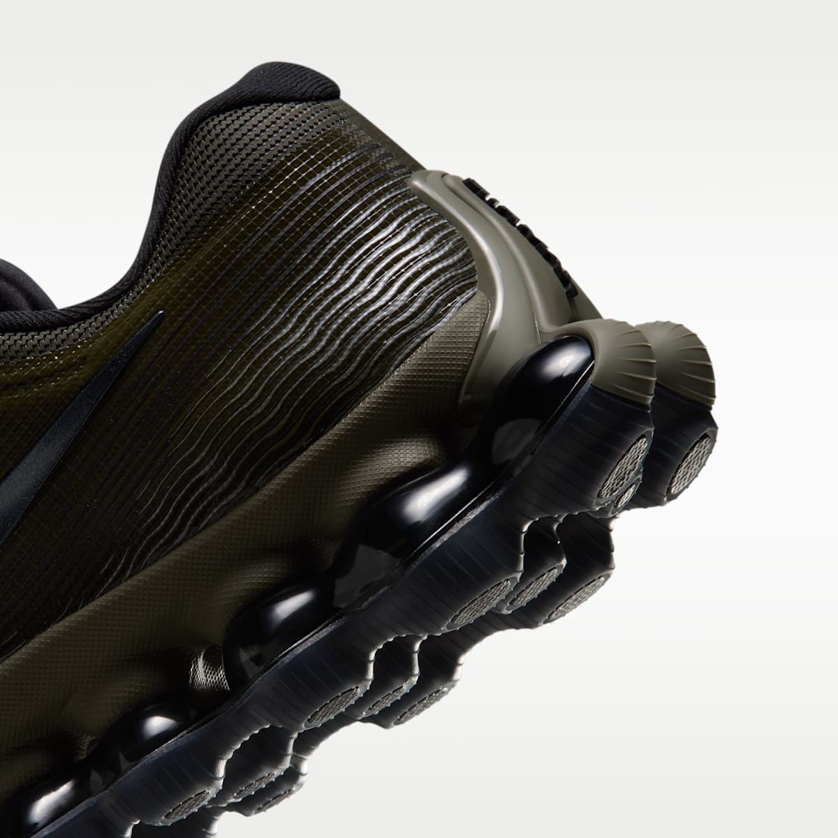 Nike Air Liquid Max AW Men's Shoes - Sequoia/Medium Olive/Anthracite/Black - Image 8