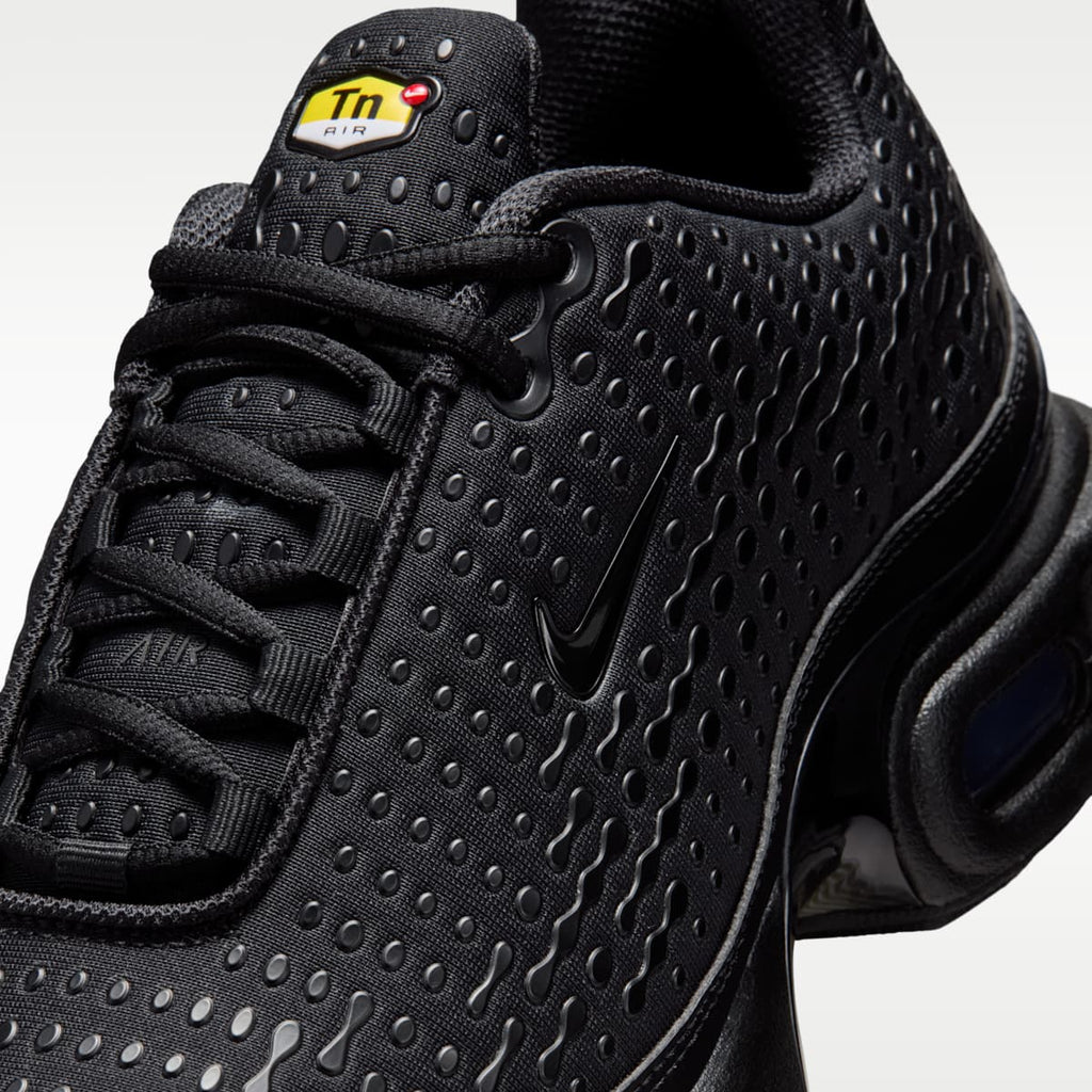 Nike Air Max Plus VII Men's Shoes - Black/Black/Anthracite/Black - Image 7