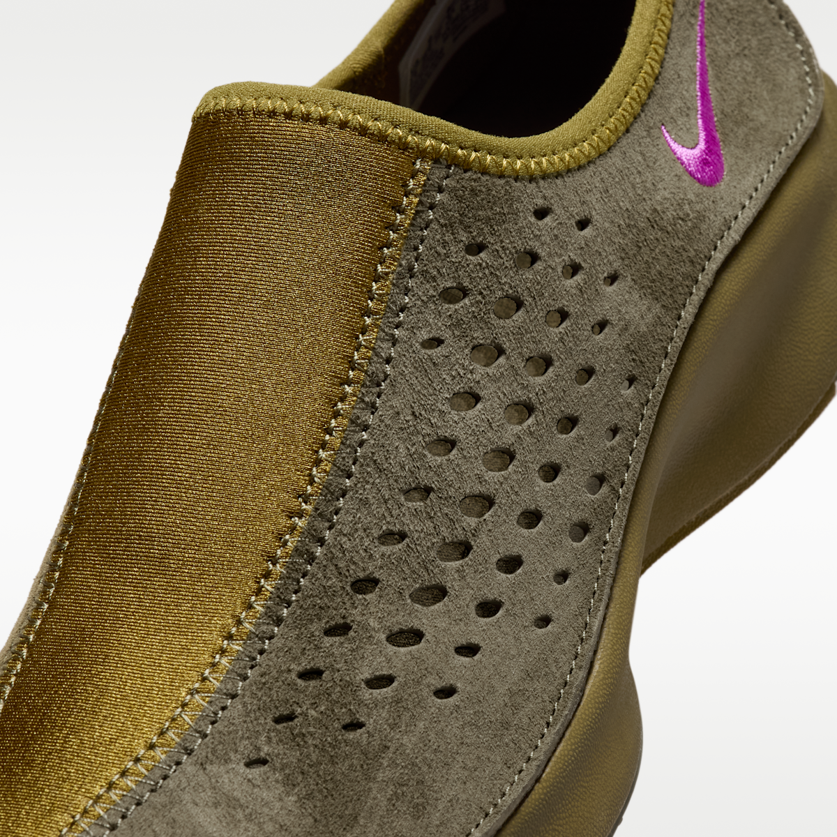 Nike Air Superfly Moc Women's Shoes - Medium Olive/Olive Flak/Vivid Purple