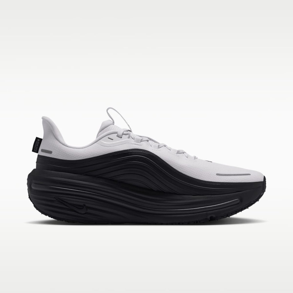 Nike Winflo 12 GORE-TEX Men's Waterproof Road Running Shoes - Summit White/Black/Anthracite/Photon Dust - Image 3