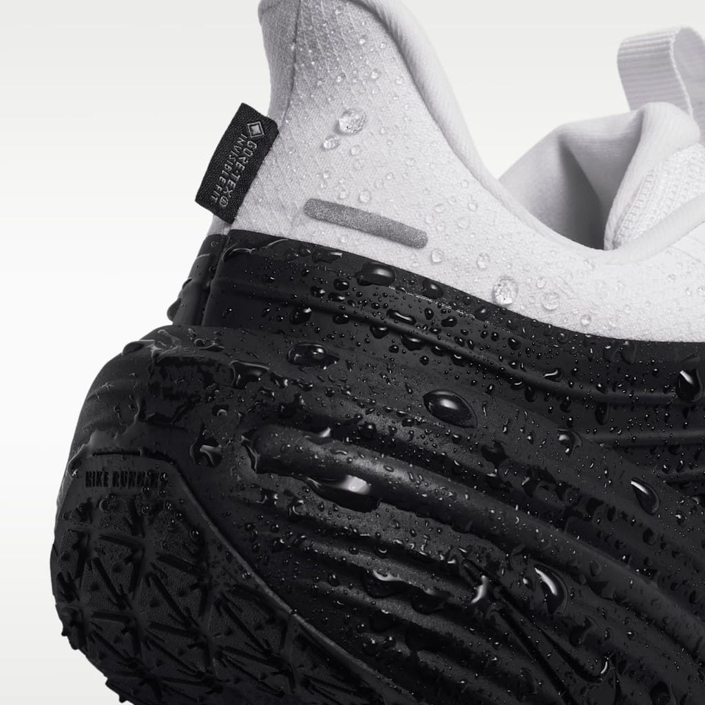 Nike Winflo 12 GORE-TEX Men's Waterproof Road Running Shoes - Summit White/Black/Anthracite/Photon Dust - Image 9