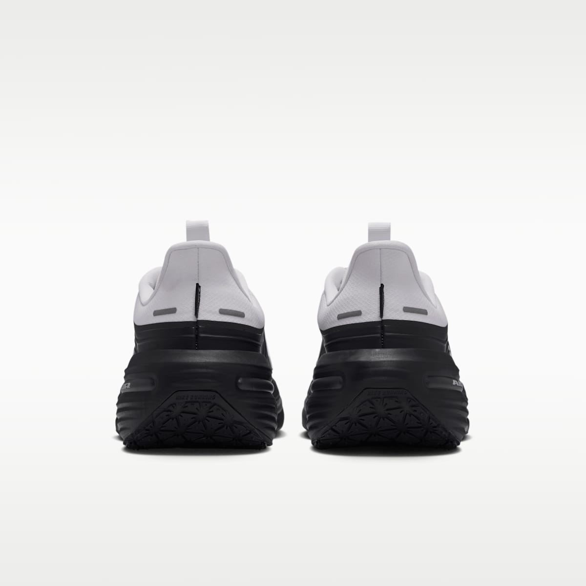 Nike Winflo 12 GORE-TEX Men's Waterproof Road Running Shoes - Summit White/Black/Anthracite/Photon Dust - Image 6