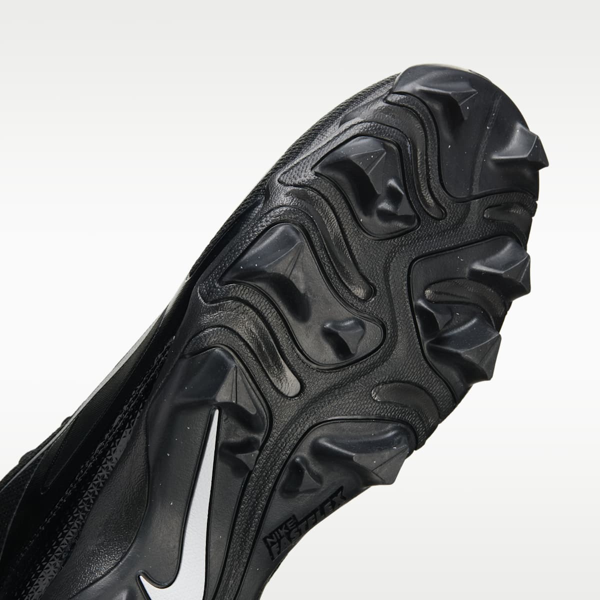Nike Alpha Menace 4 Shark Football Cleats (Wide) - Black/Metallic Silver - Image 7