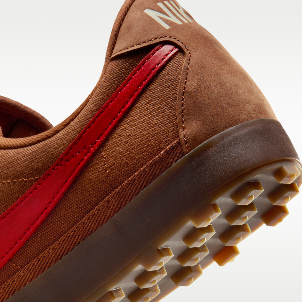 Women's Nike Astrograbber Men's Shoes - Pecan/Coconut Milk/Gum Dark Brown/Tough Red