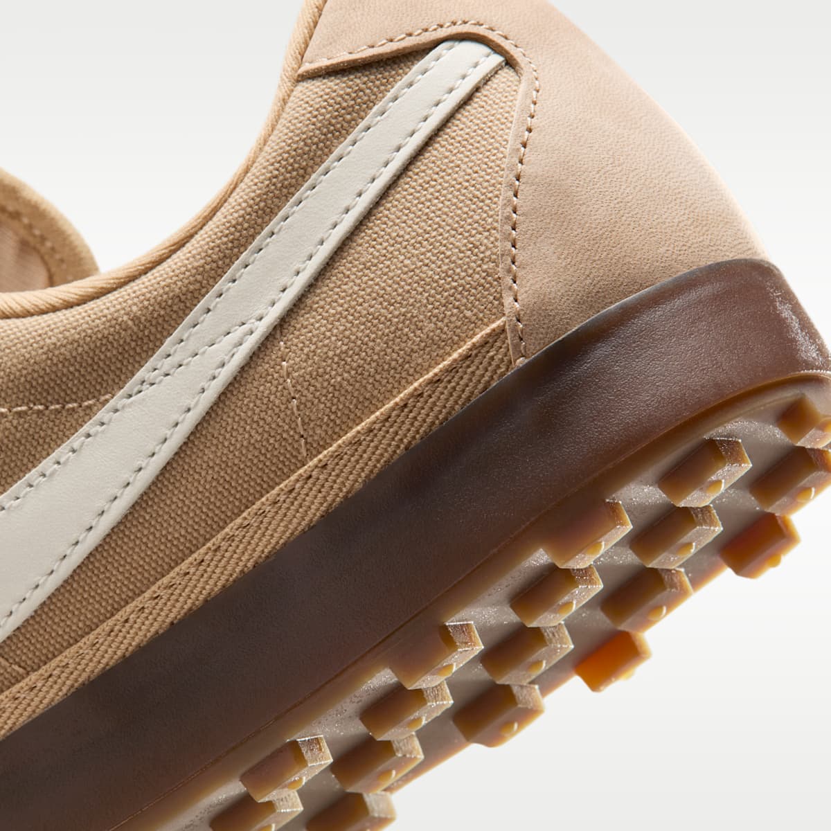 Nike Astrograbber Men's Shoes - Linen/Sail/Gum Dark Brown/Medium Olive - Image 8
