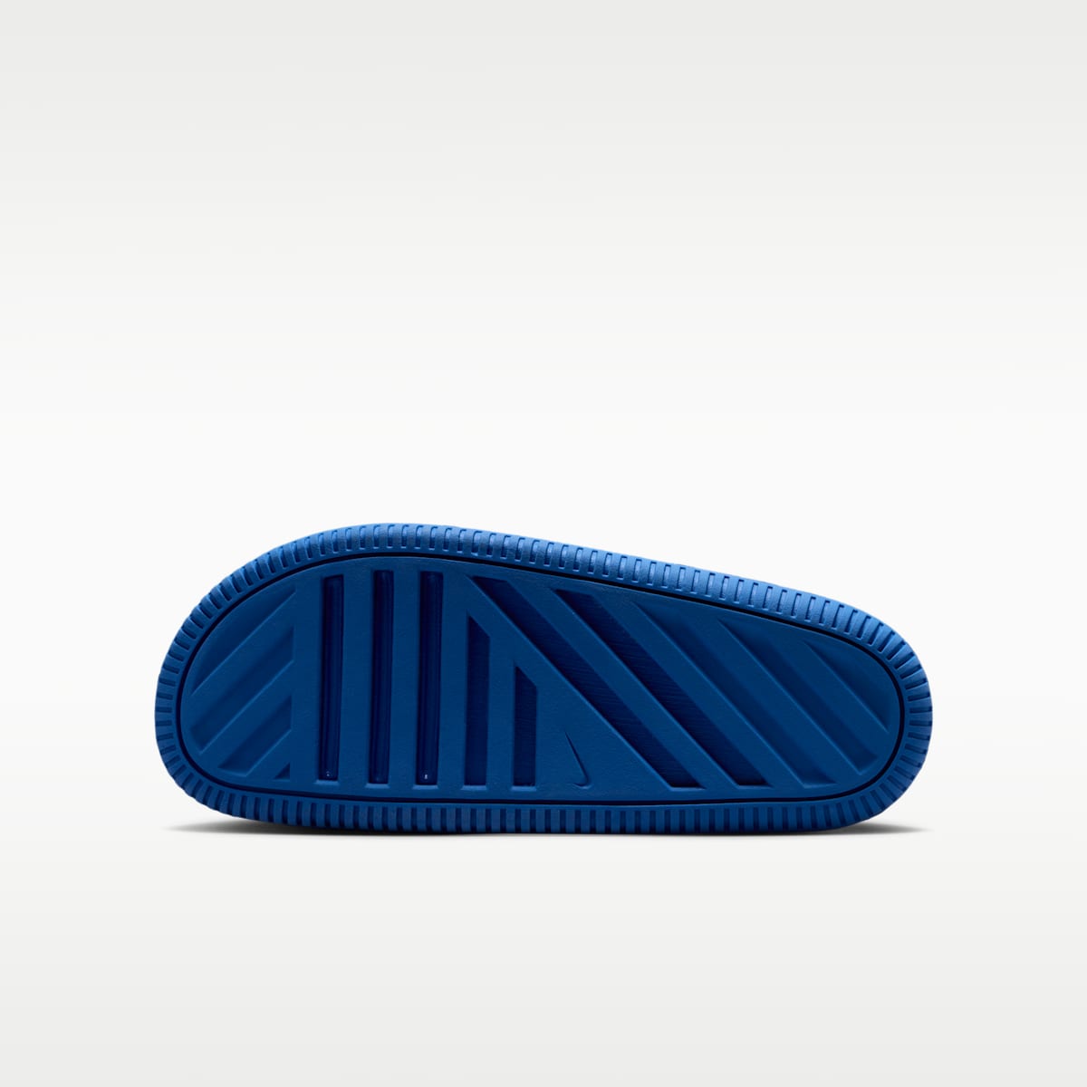 Nike Calm 2.0 Big Kids' Slides - Blue Crystal/Blue Crystal/Blue Crystal - Image 3