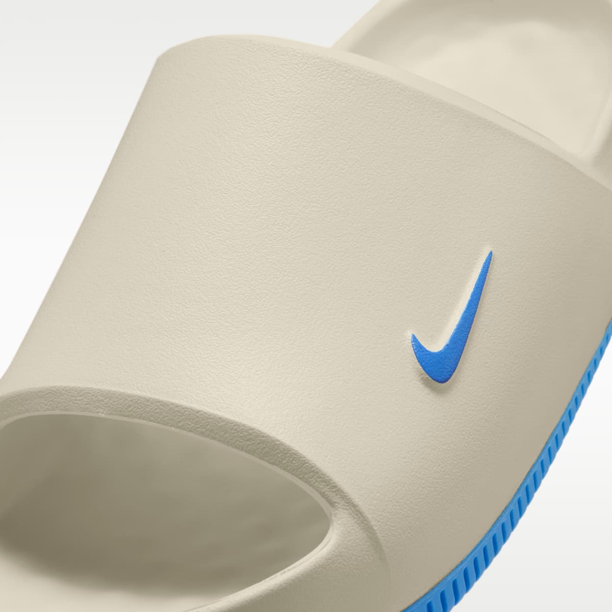 Nike Calm (UNC) Men's College Slides - Sail/Sail/Valor Blue - Image 6