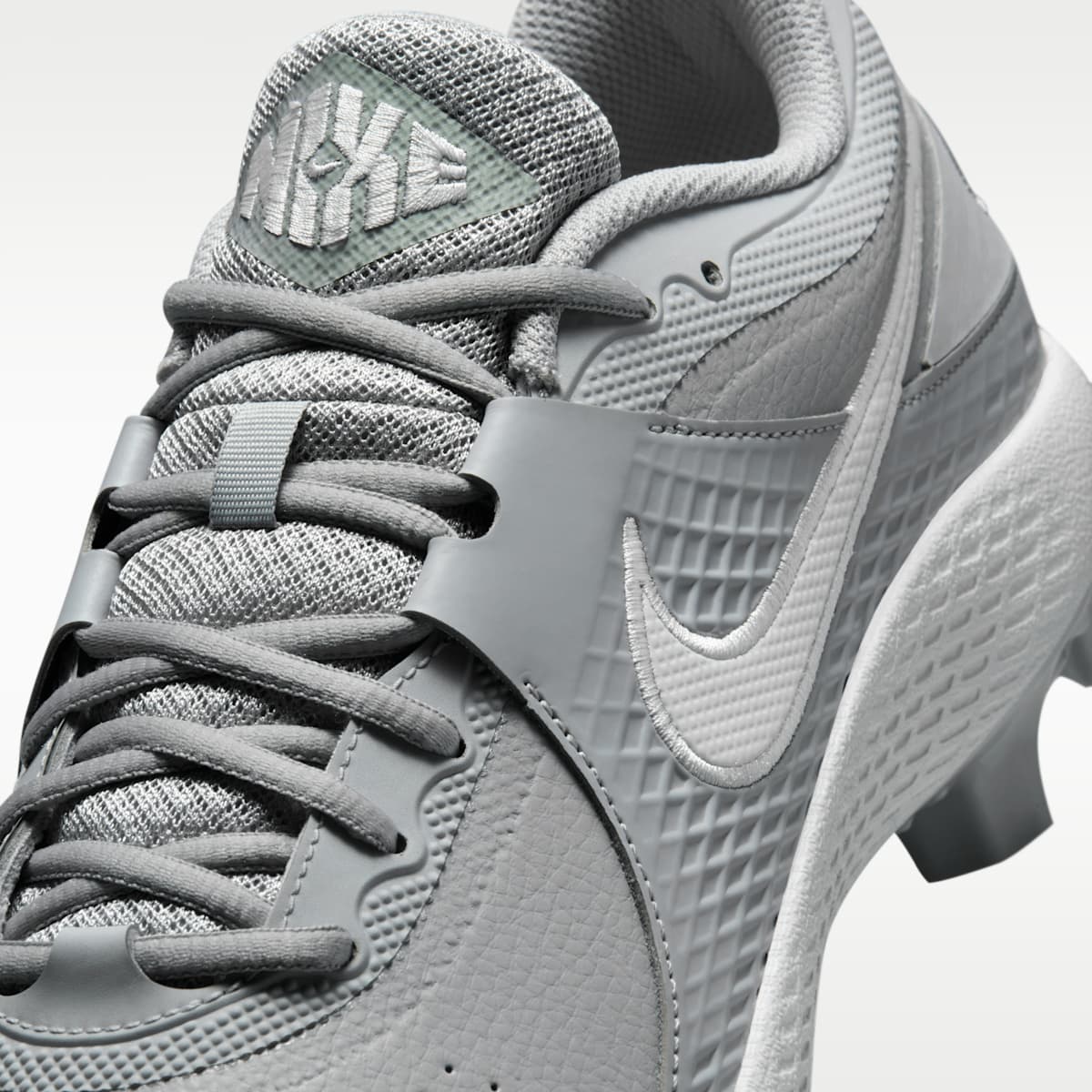 Women's Nike Diamond Gamer MCS Baseball Shoes - Wolf Grey/White