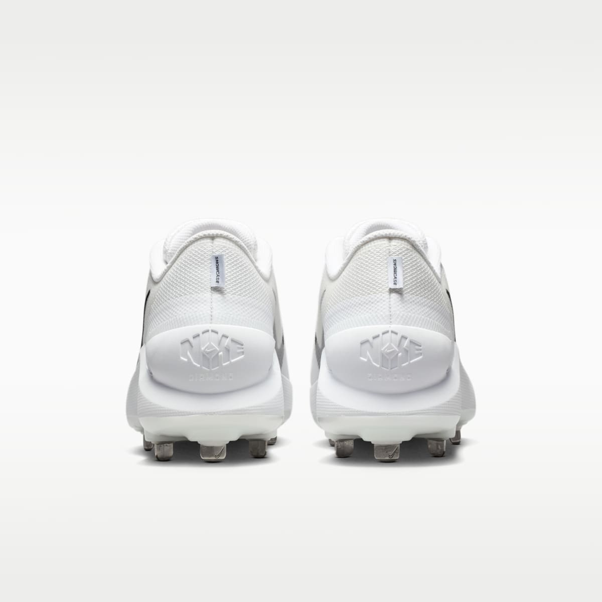 Women's Nike Diamond Showcase MTL Baseball Cleats - White/Black