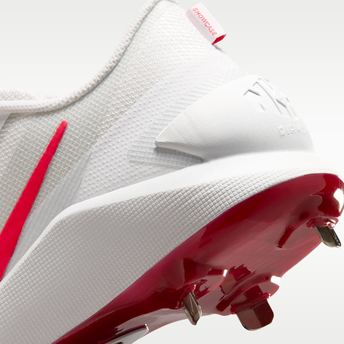 Women's Nike Diamond Showcase MTL Baseball Cleats - White/University Red