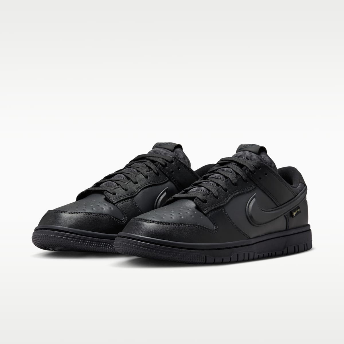 Nike Dunk Low GORE-TEX Men's Shoes - Black/Anthracite/Off Noir - Image 5