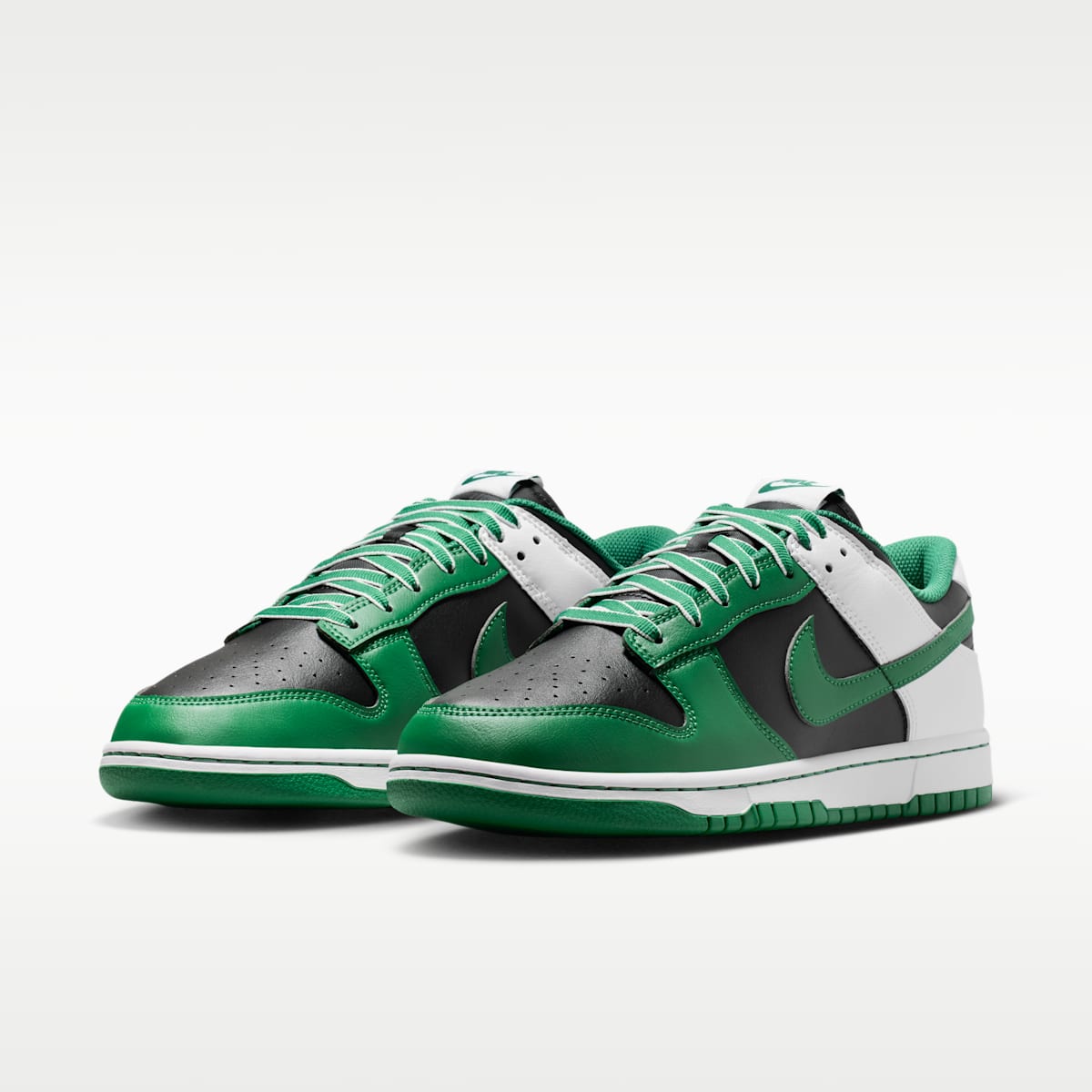 Nike Dunk Low Retro Men's Shoes - Black/White/Clover - Image 5
