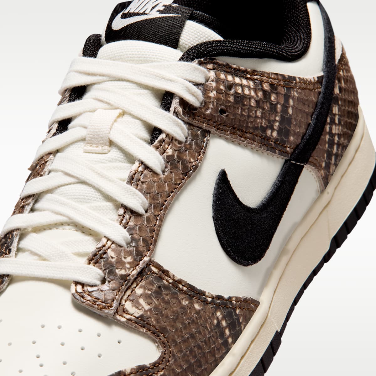 Nike Dunk Low Retro Men's Shoes - Soft Pearl/Mosswood Brown/Sail/Black - Image 7